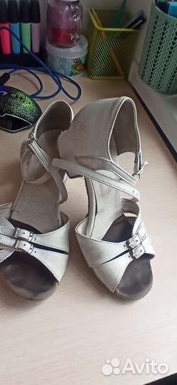 Туфли для девочки для бальных танцев