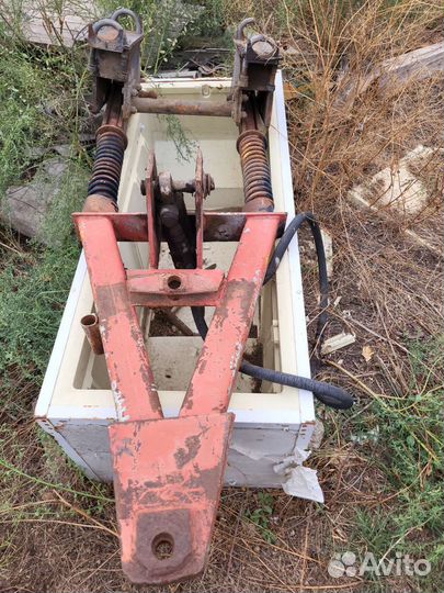 Отвал на втз