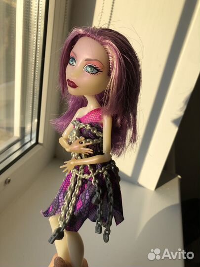 Кукла Монстер Хай spectra Спектра