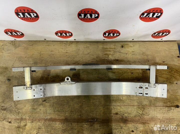 Усилитель бампера передний Infiniti EX J50