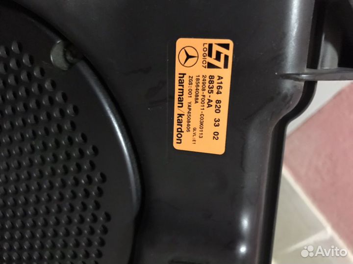 Сабвуфер Harman Kardon Мерседес мл 164