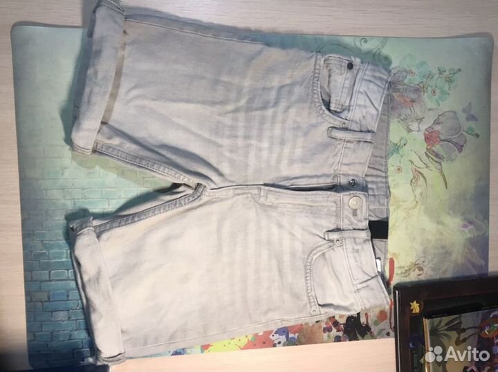 Джинсовые шорты H&M