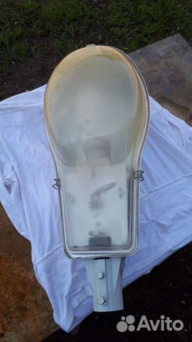 Светильник консольный