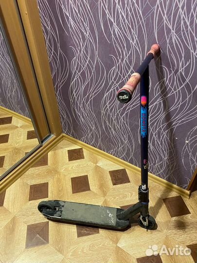 Трюковой самокат custom