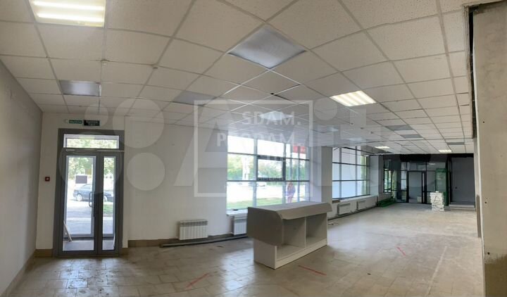 Сдам торговое помещение 470 м²