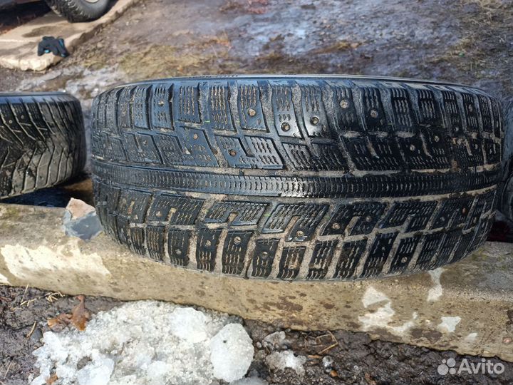 Kumho I'Zen KW22 225/55 R17