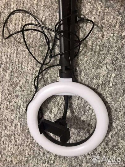 Лампа светодиодная кольцевая селфи