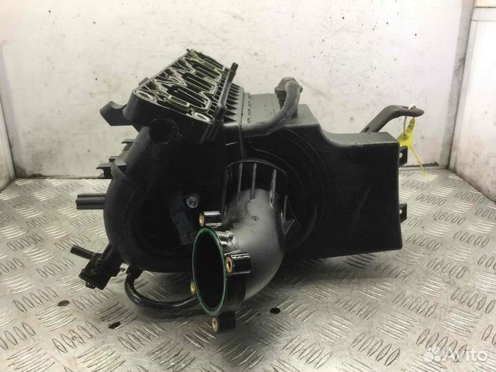 Коллектор впускной Opel Astra Z16XER