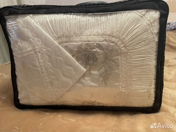 Покрывало на двуспальную кровать