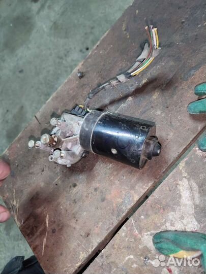 Моторчик дворников на опель вектра 96г