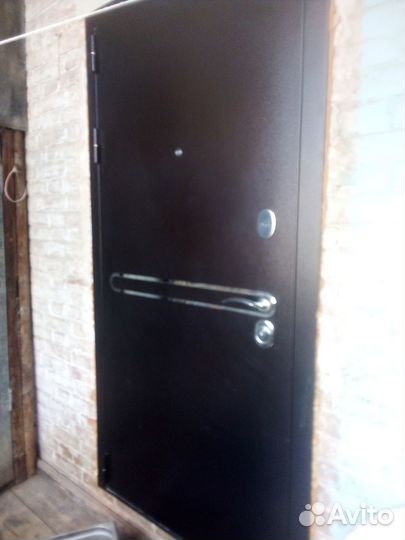 Дверь входная железная бу