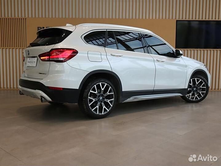 BMW X1 2.0 AT, 2021, 27 000 км