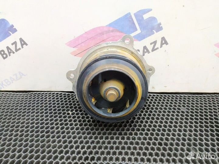 2104577 Насос водяной (помпа) Daf XF105