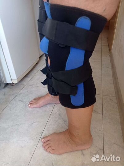 Ортопедический наколенник