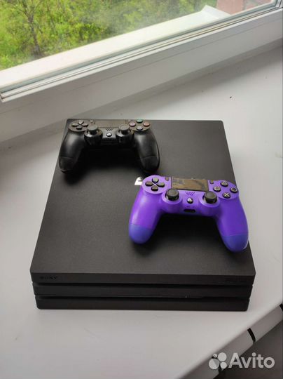 Sony PS4 pro 1tb