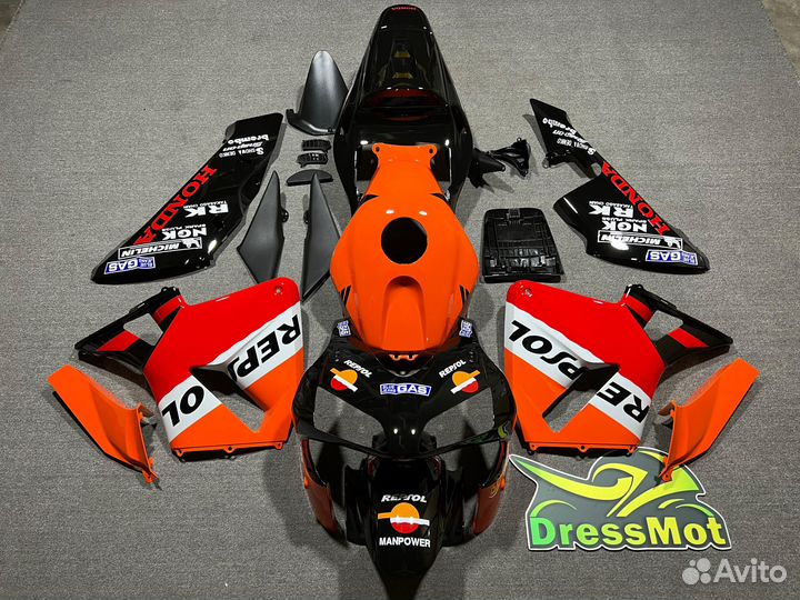 Комплект пластика для Honda CBR600RR 2003-2004