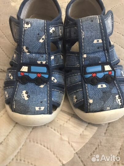 Сандали 24 размер