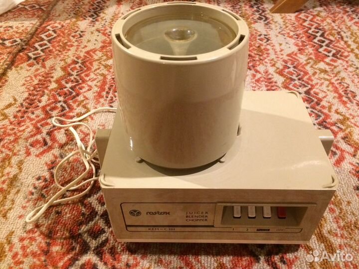 Кухонный мини комбайн/блендер