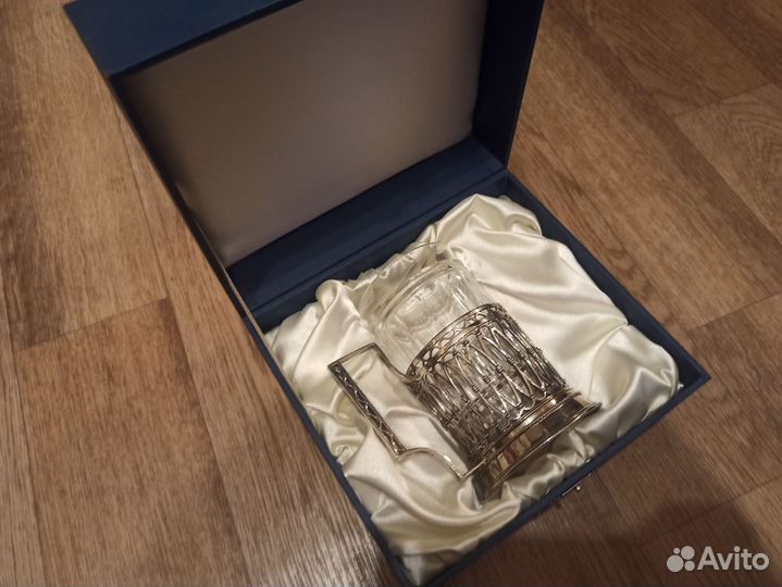 Подстаканник со стаканом серебро