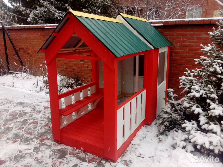 Детский домик-песочница