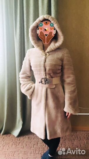 Шуба мутоновая натуральная с капюшоном