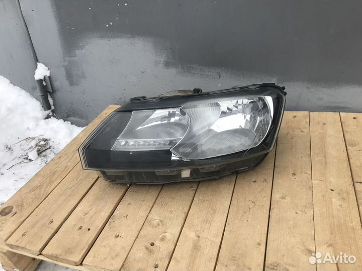 Skoda Rapid 17- Фара L с дхо (LED)