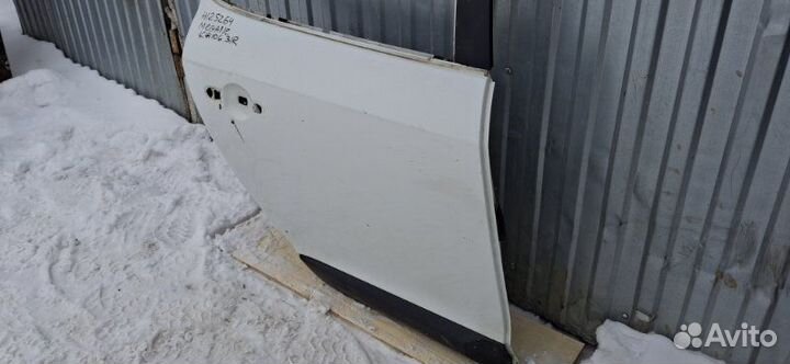 Дверь Renault Megane 3 3