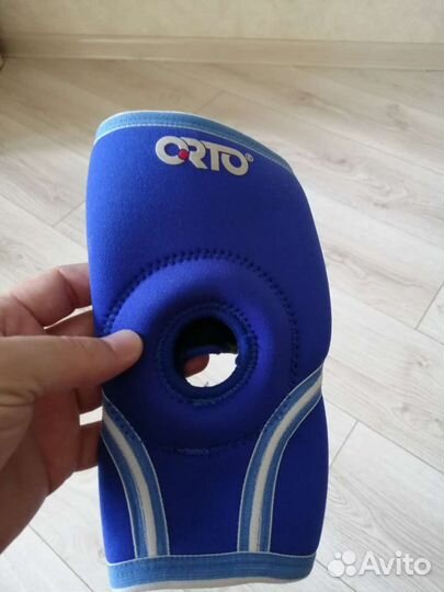 Медицинский ортопедический наколенник