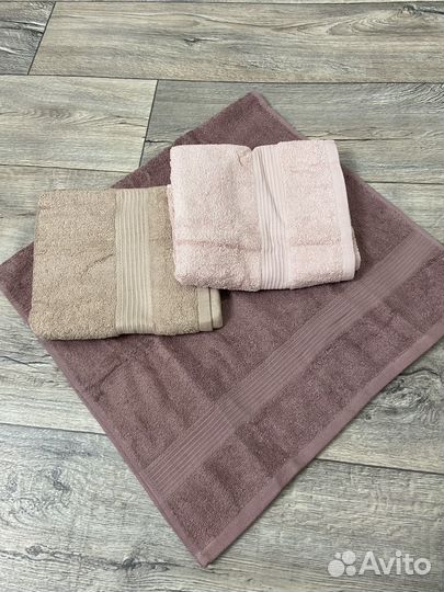 Махровые полотенца новые