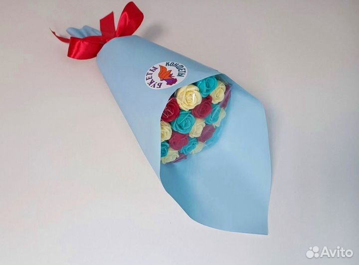 Букет - 19 Роз из Бельгийского Шоколада