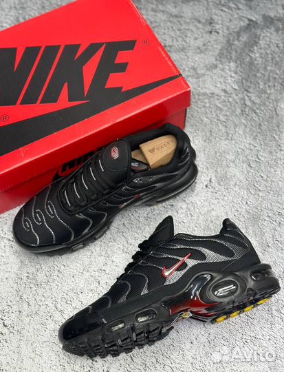 Кроссовки Nike air max tn plus