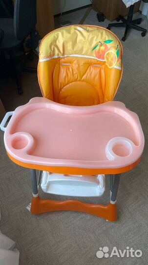 Стул для кормления на колесах (со съемной крышкой)