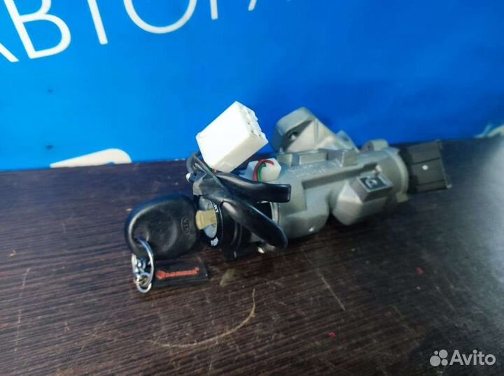 Замок зажигания Kia Rio 3