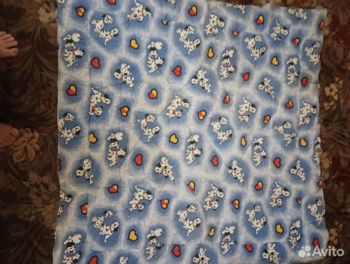 Детское стеганое одеяло с долматинцами
