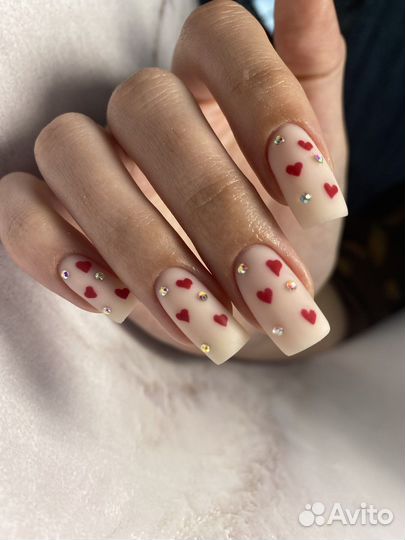 Маникюр,покрытие гель-лак, наращивание