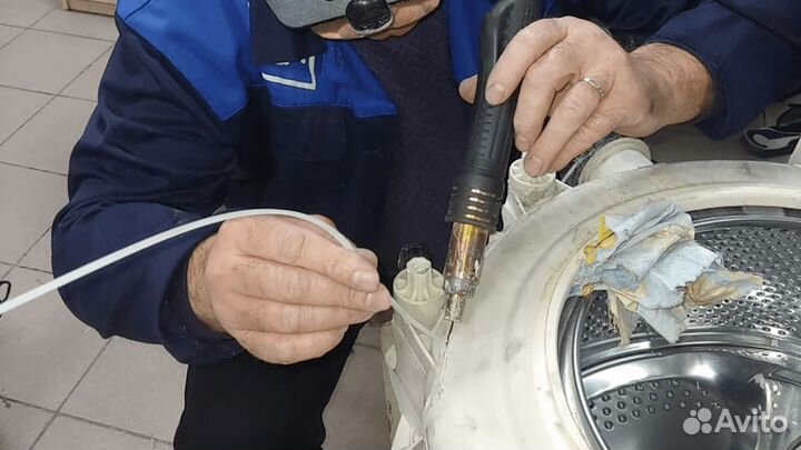 Срочный ремонт стиральных машин холодильников