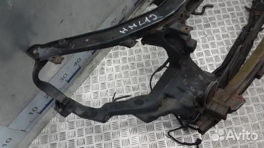 Передняя панель крепления облицовки (телевизор) hy