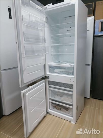 Холодильник встраиваемый новый LG GR-N266 Корея