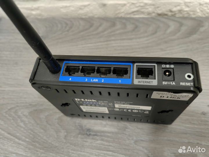 Роутер D-Link DIR-300