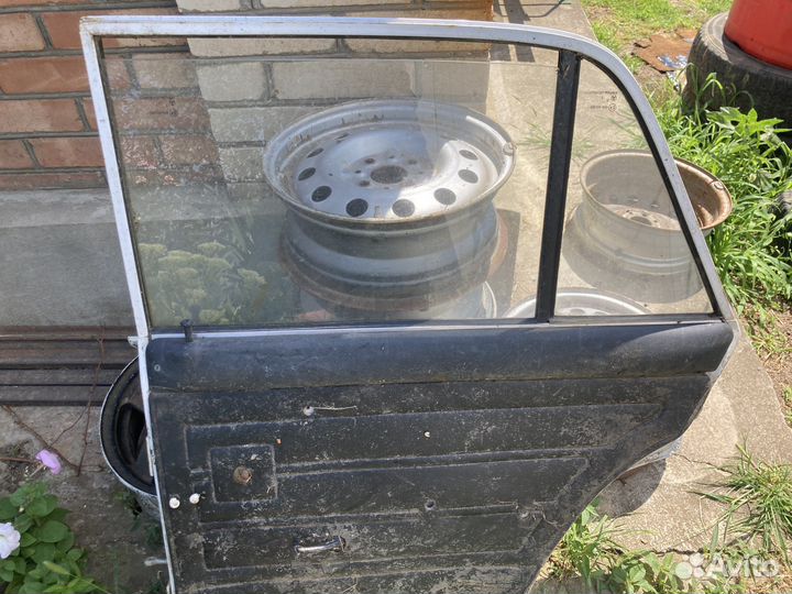 Дверь задняя ваз 2107