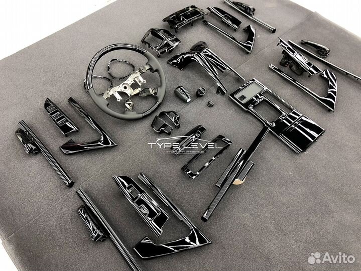 Накладки салона чёрный лак Toyota Land Cruiser 200