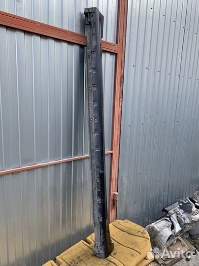 Накладка порога Toyota Crown Majesta 186 04-09 гв