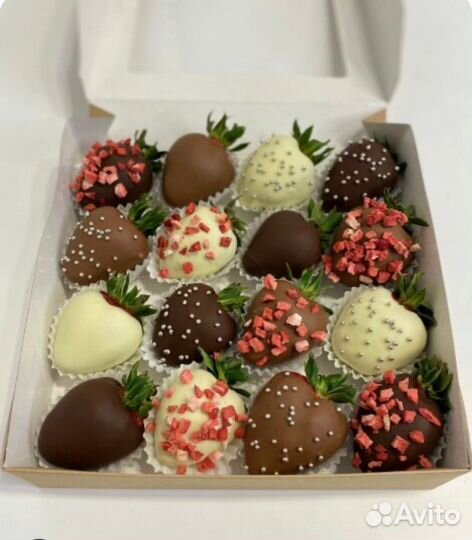 Клубника в шоколаде на подарок