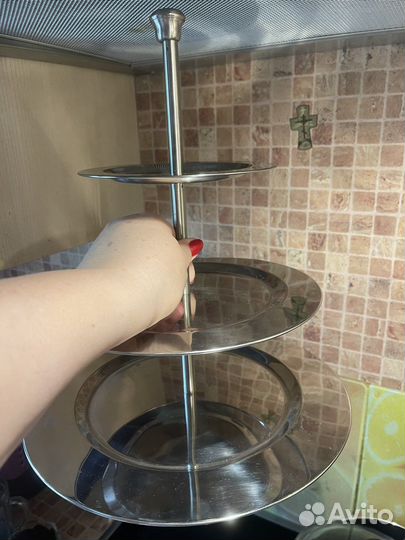 Этажерка для фоуктов и пирожных нржв