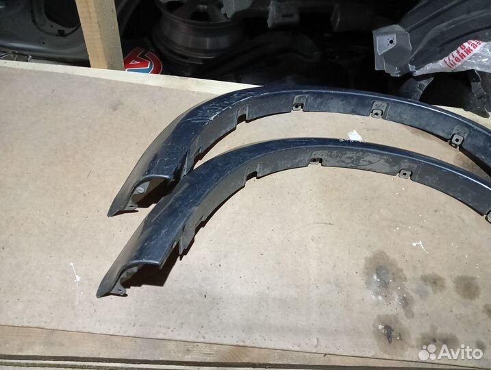 Расширитель крыла Mitsubishi Pajero Sport