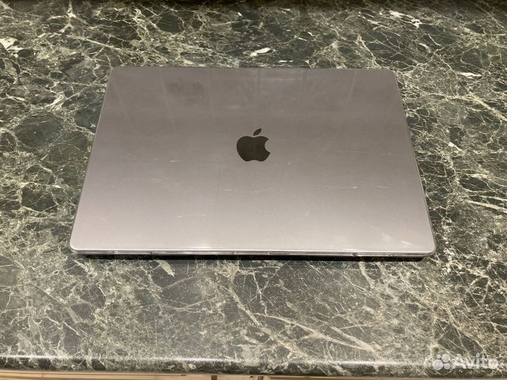 Apple Macbook Pro 16 (2021)