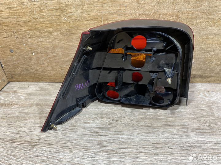 Фонарь задний правый Volkswagen Golf 4 Арт. 111486