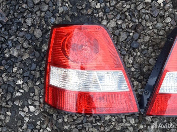 Фонарь Киа Соренто 1 оригинал