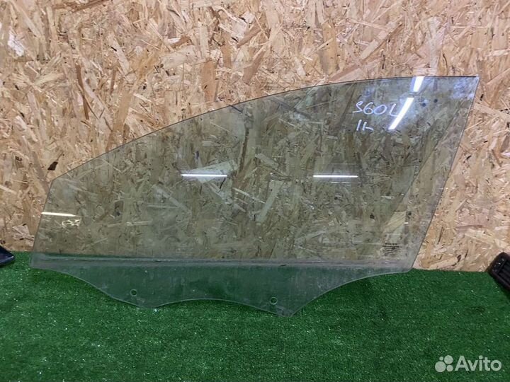 Volvo S60 2011-2018 стекло передней левой двери