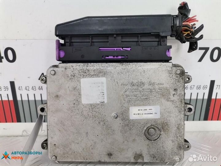 Блок управления двигателем Subaru Legacy 3 2001